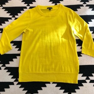 Sunny yellow Tippi sweater in 100% merino